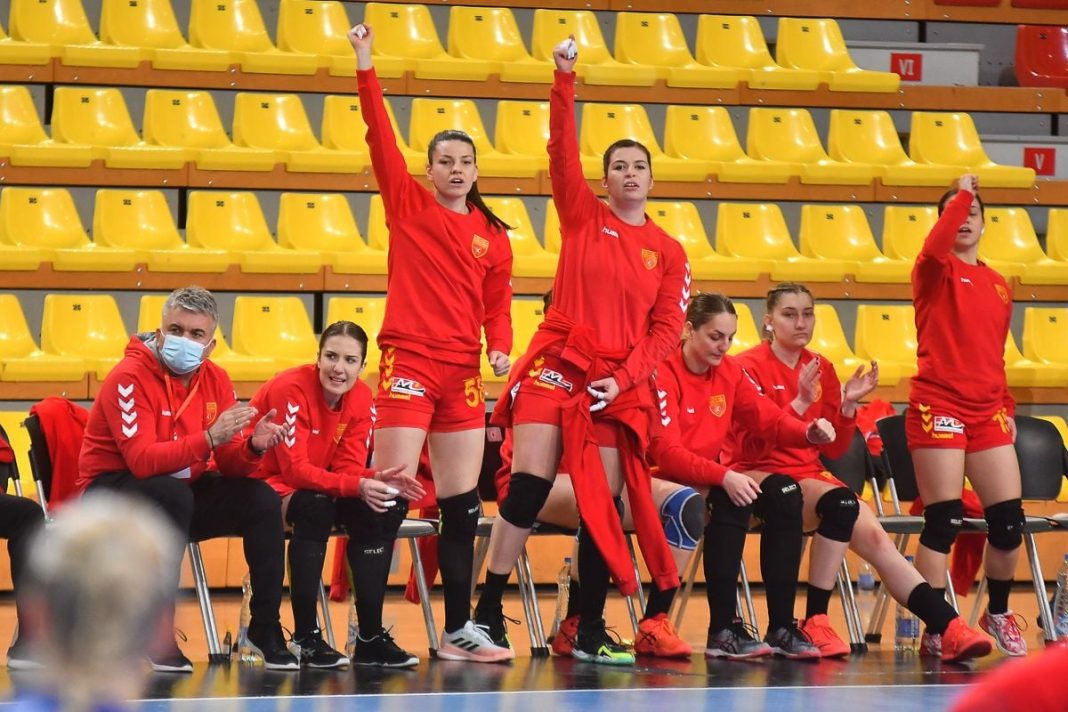 Women's handball Macedonia beats Greece and advance to next phase